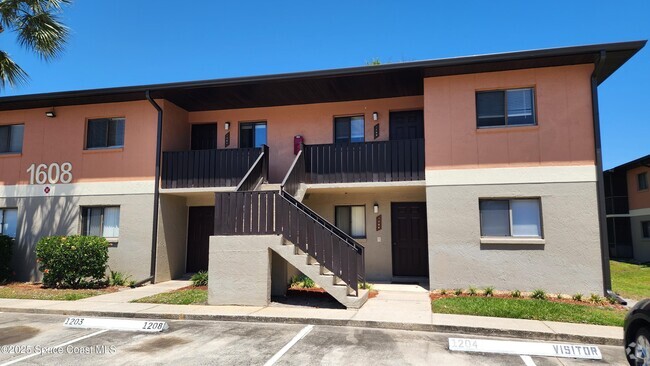 Building Photo - 1608 University Ln Unit 1208 Rental