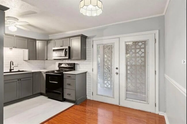 Building Photo - 1822 N Rock Springs Rd NE Unit 7