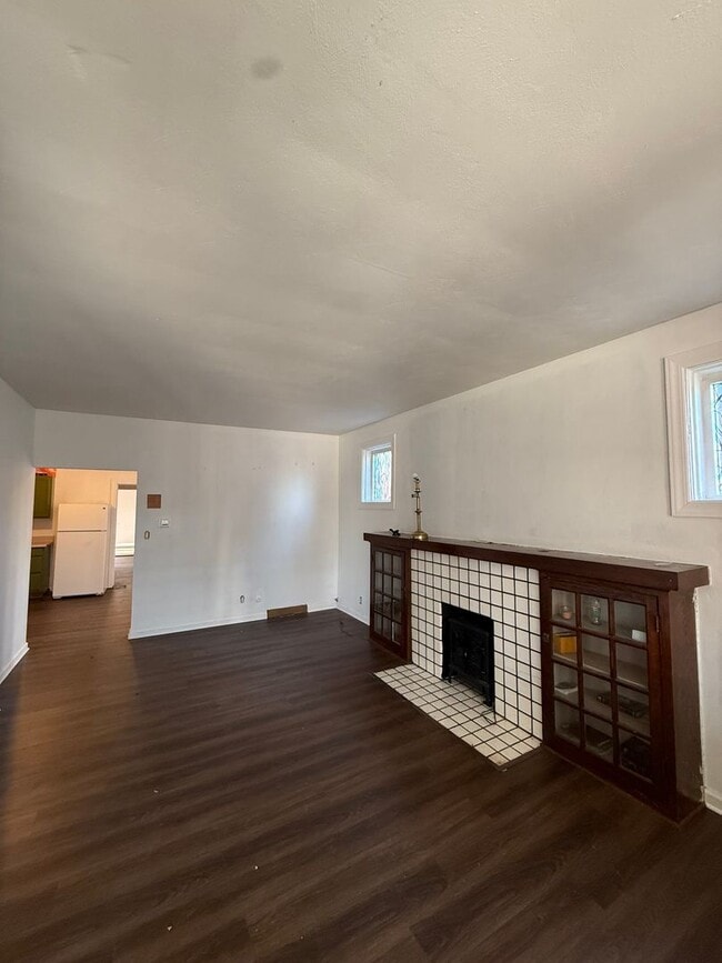 Building Photo - 260-262 Freeport Road Unit 1