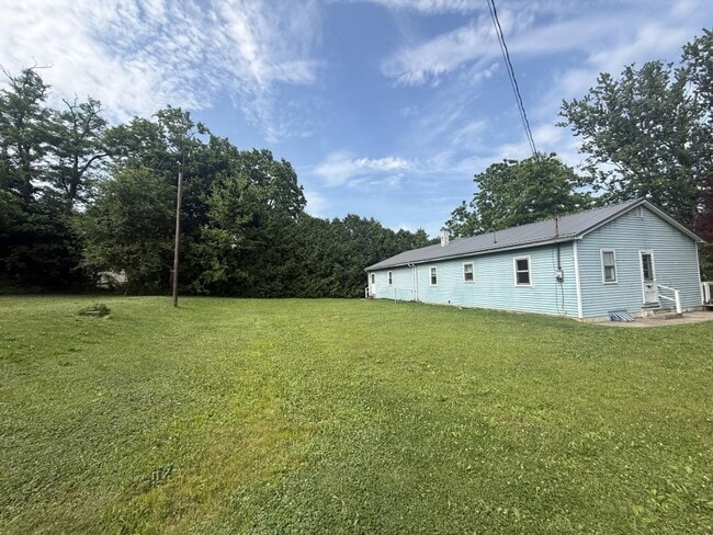 Photo - 891 N 4th St