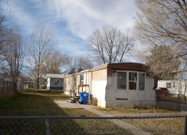 Building Photo - Cozy 2 Bed, 1 Bath Home in Idaho Falls!
