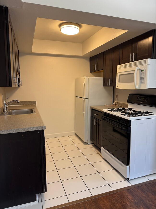 Photo - 2260 N Summit Ave Unit 205