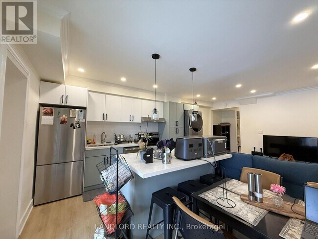 Photo - 107 Nairn Ave Unit Main