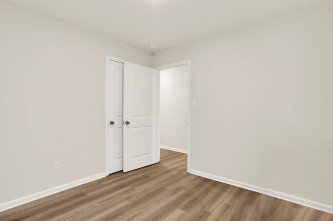 Photo - 4489 Beacon Hls Dr