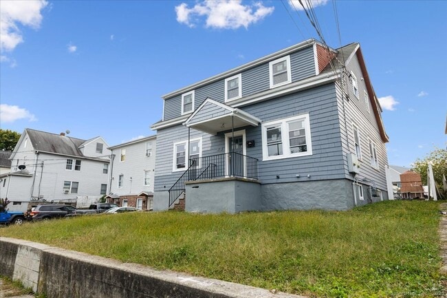 Photo - 85 Avery St Unit 2