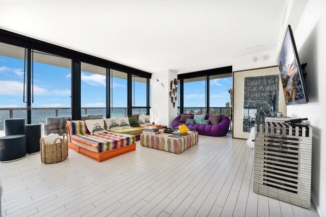 Photo - 2201 Collins Ave Unit 628