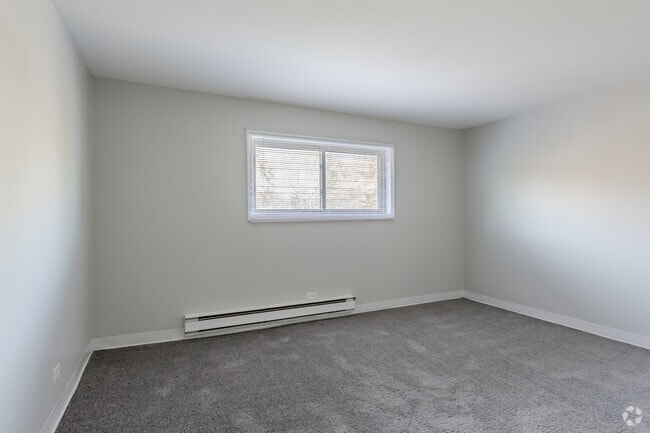 1BR, 1BA - Bedroom