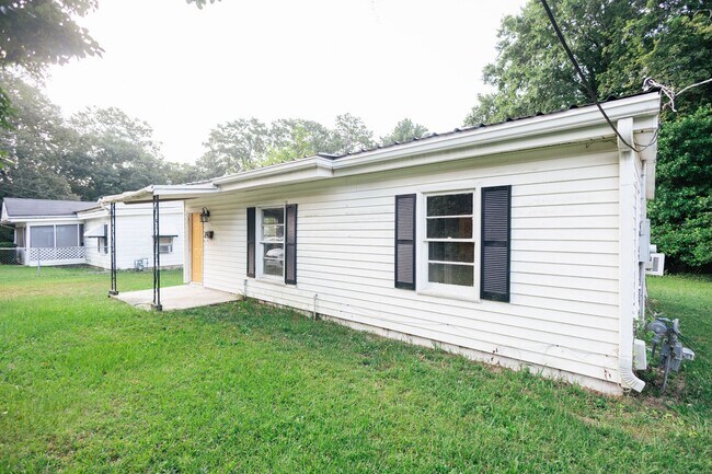 Photo - 4170 Palace Ave
