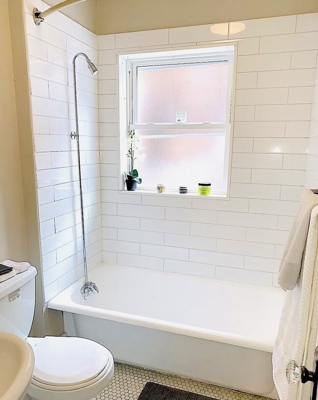 Photo - Smart Lofts on Gladstone