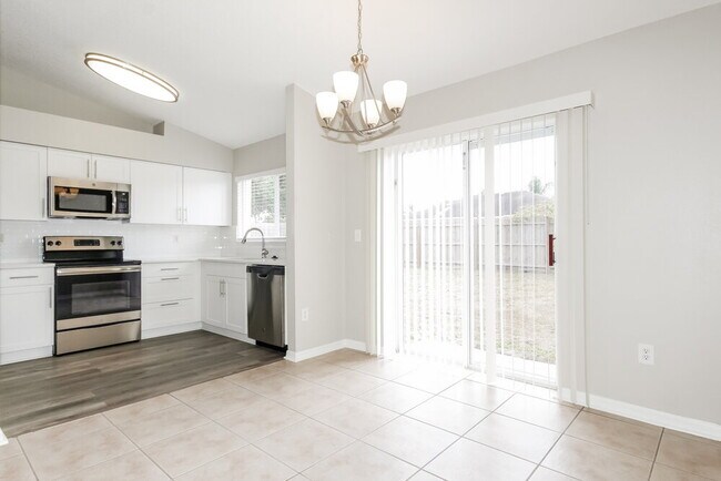 Photo - 1515 Birchstone Ave