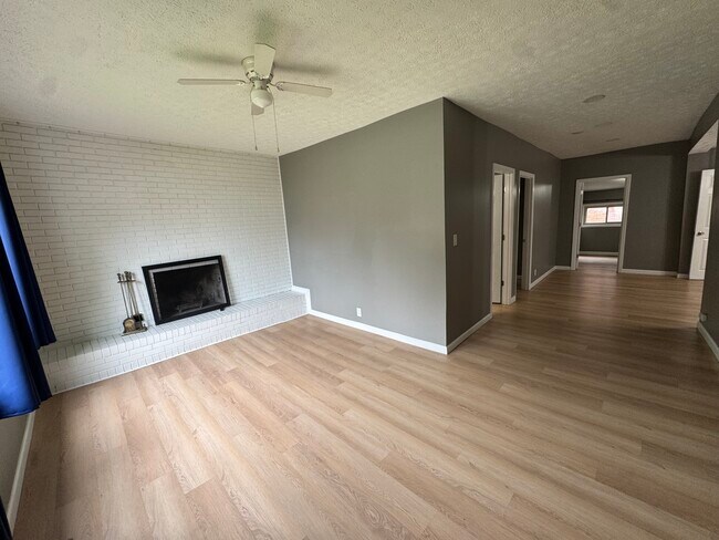 Photo - 1312 N Jay St