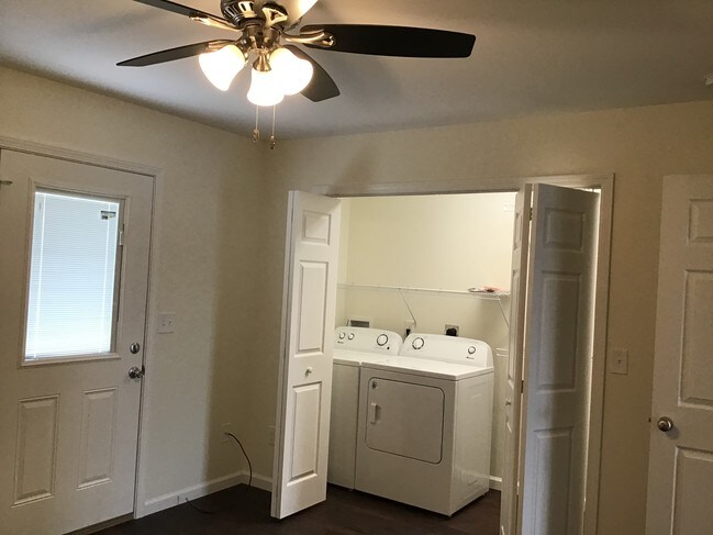 Photo - 1400 16th N St Unit 1