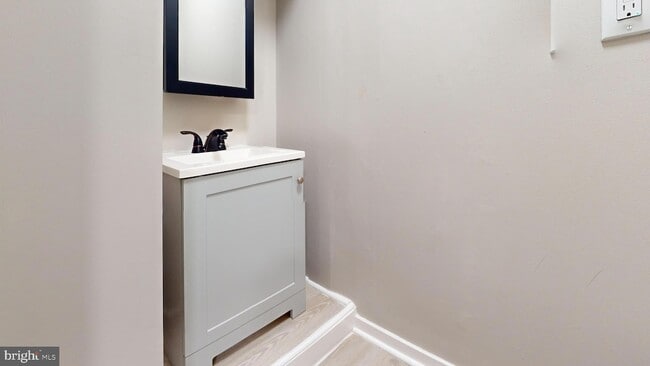 Photo - 6307 Saybrook Ave