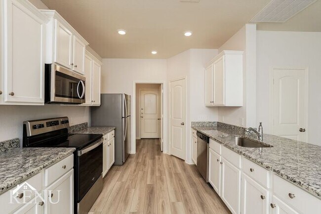 Photo - 10422 Sweetwater Creek Dr