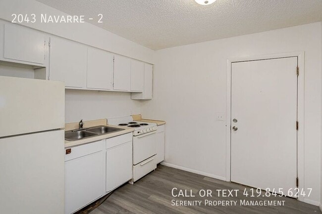 Photo - 2043 Navarre-2 Unit 2