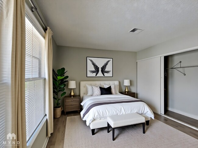 Photo - 5817 W Robin Ln