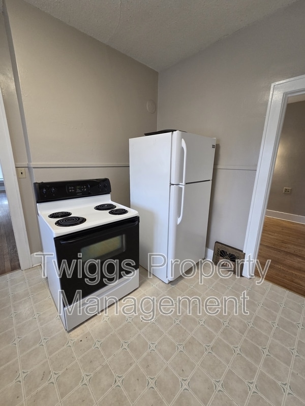 Photo - 814 St Cloud St