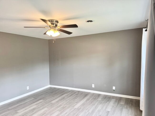 Photo - Three Bedroom Close to Ft. Campbell