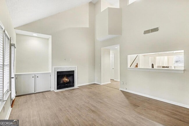 Photo - 106 Ivy Green Ln SE