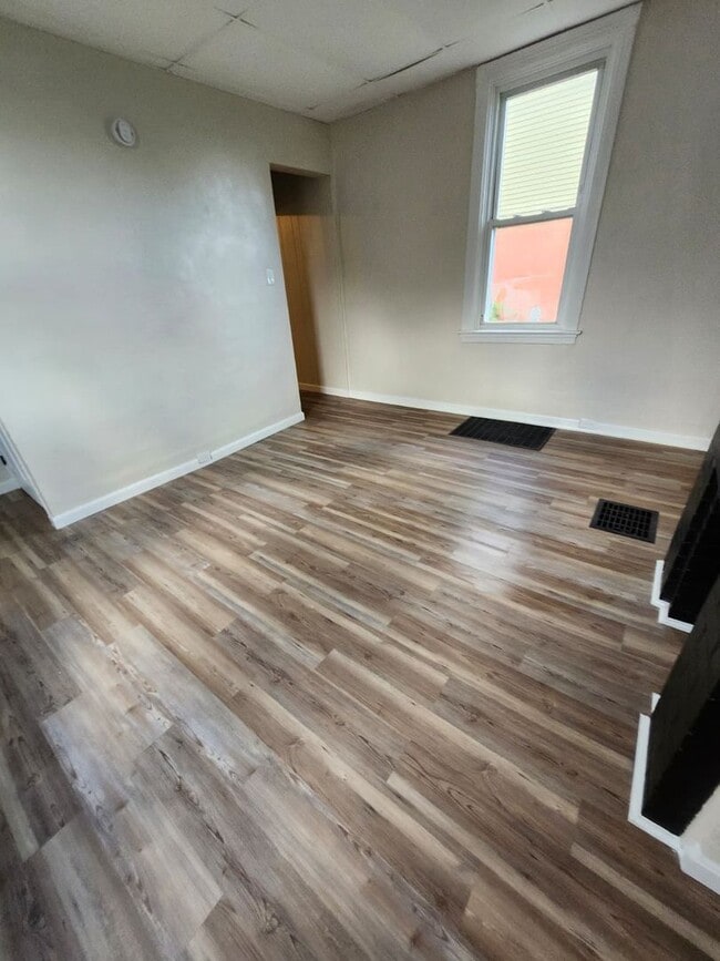 Photo - Charming 3BR 1BA home in Braddock