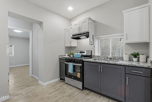 Photo - 9207 Santa Rosalia Ct