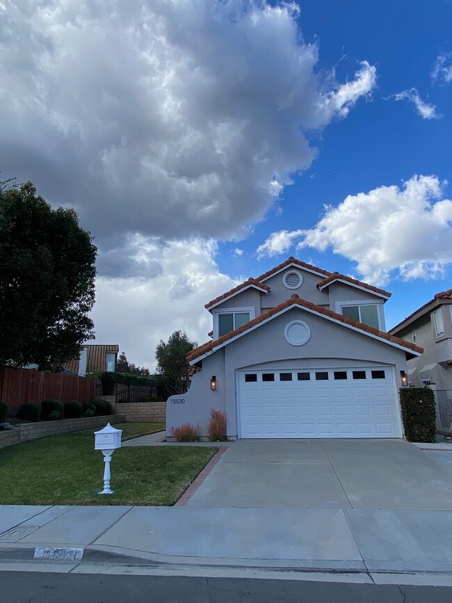 Building Photo - 15530 Oakflats Rd Rental
