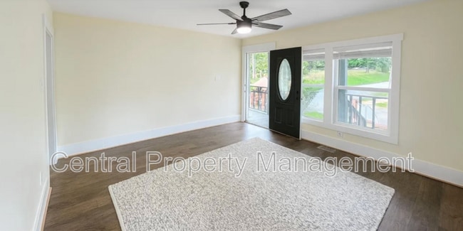 Photo - 795 Howard St