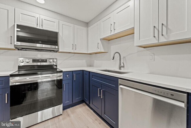 Photo - 7640 Tremayne Pl Unidad 110