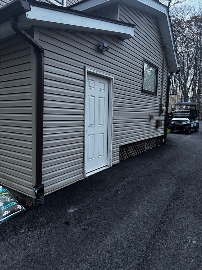 Photo - 159 Tommy's Ln