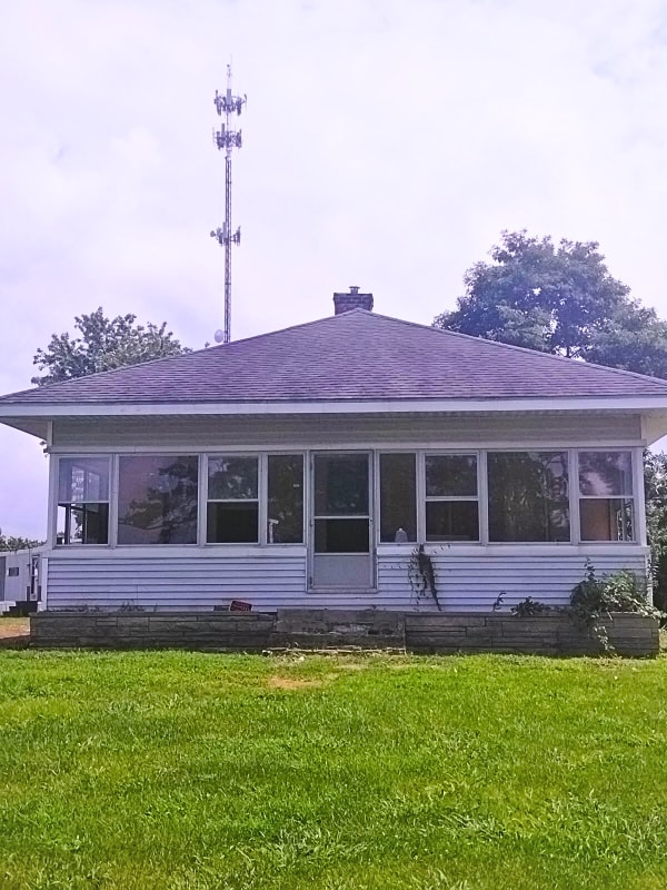 Building Photo - 2175 E Main St Rental