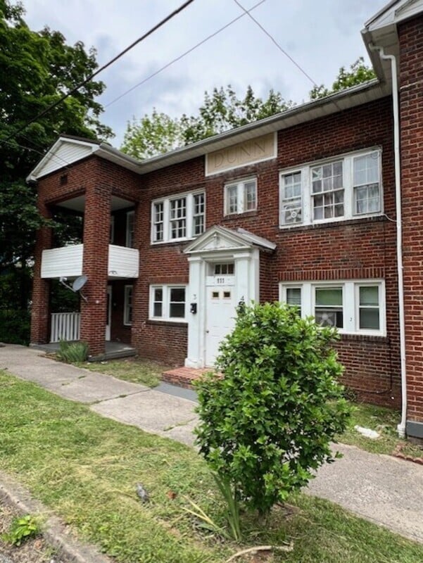 Building Photo - 111 Ramsey St