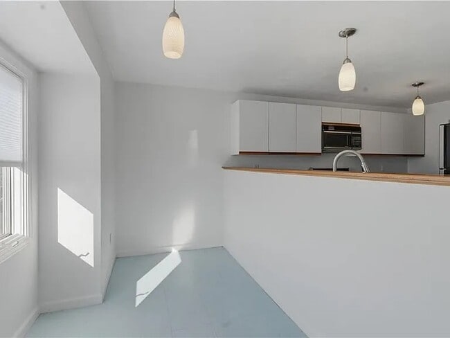 Photo - 39 Waterview Dr