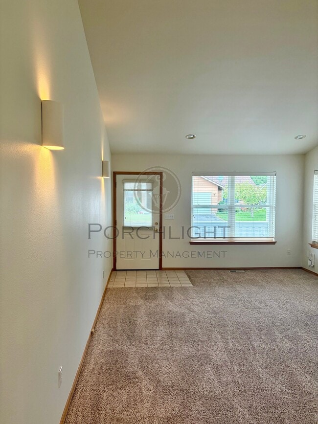 Photo - 1900 Buttercup Dr