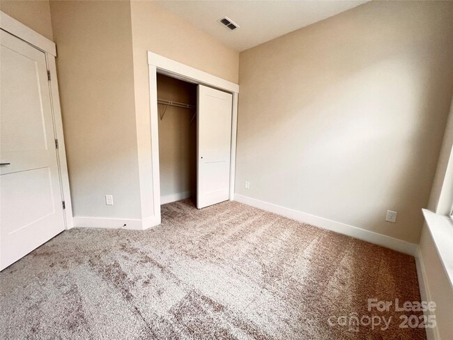 Photo - 3011 Citizens Ln