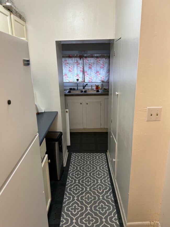 Photo - 405 1st St Unit Apt #1