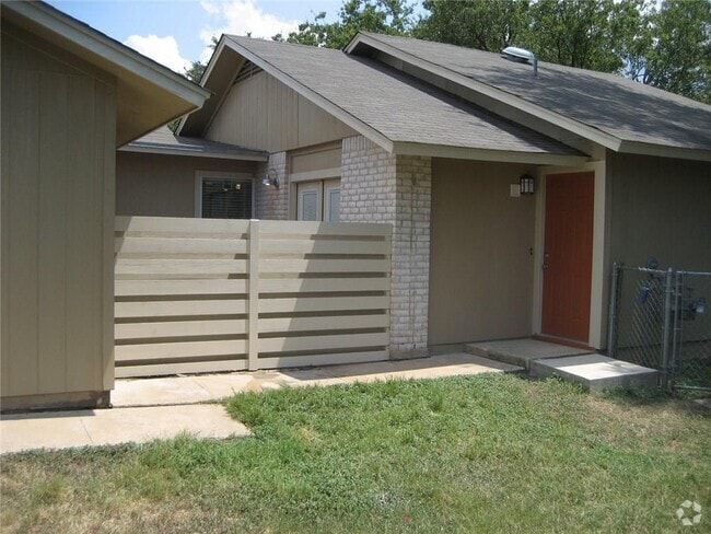 Building Photo - 10806 Lambert Cir Rental