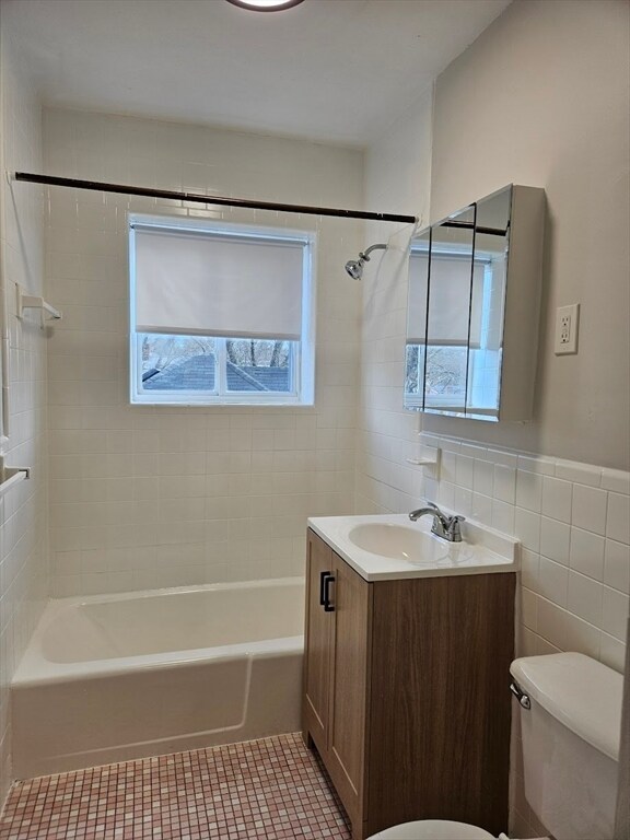 Photo - 700 Cummins Hwy Unidad 12