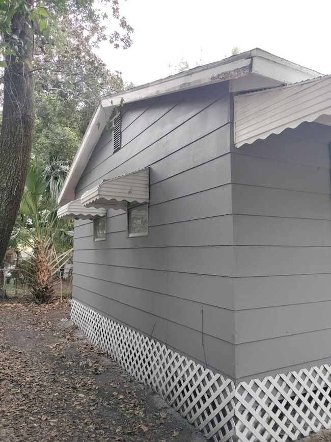 Photo - Fully Renovated 3/1 Single Family Ready for Move In!!!