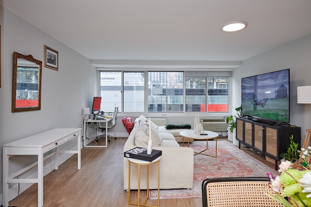 Photo - 211 E Ohio St Unit 1219
