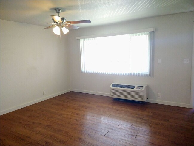 Photo - Iris Drive Unit 610 Iris Drive