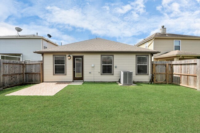 Photo - 2930 Ribbon Creek Way