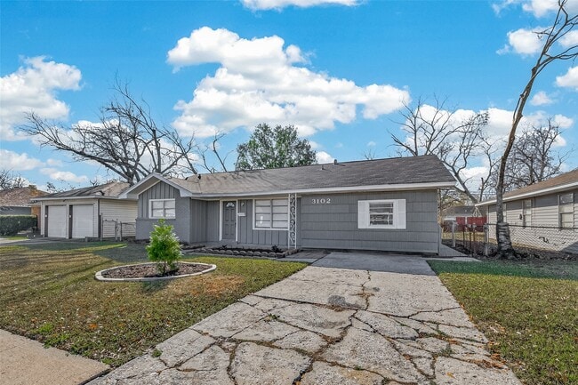 Photo - 3102 Hays St