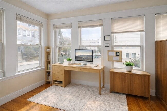 Photo - 70 Nottinghill Rd Unit 2