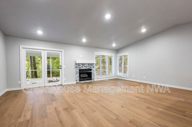 Photo - 6 Erith Ln House