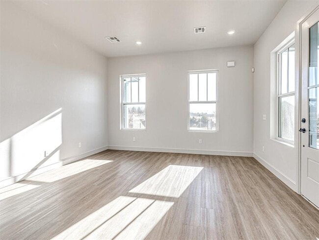 Photo - 29596 Memory Ln