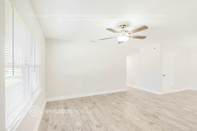 Photo - 909 Skyview Dr