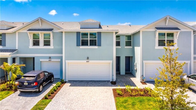 Photo - 407 Salisbury Cir Townhome