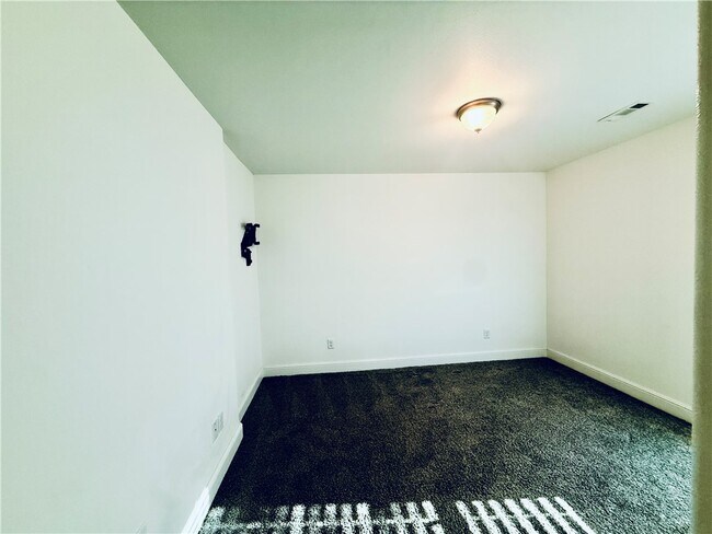 Photo - 424 NW 59th Ave