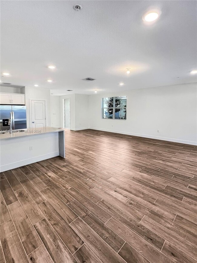 Photo - 165 SW 170th Ave