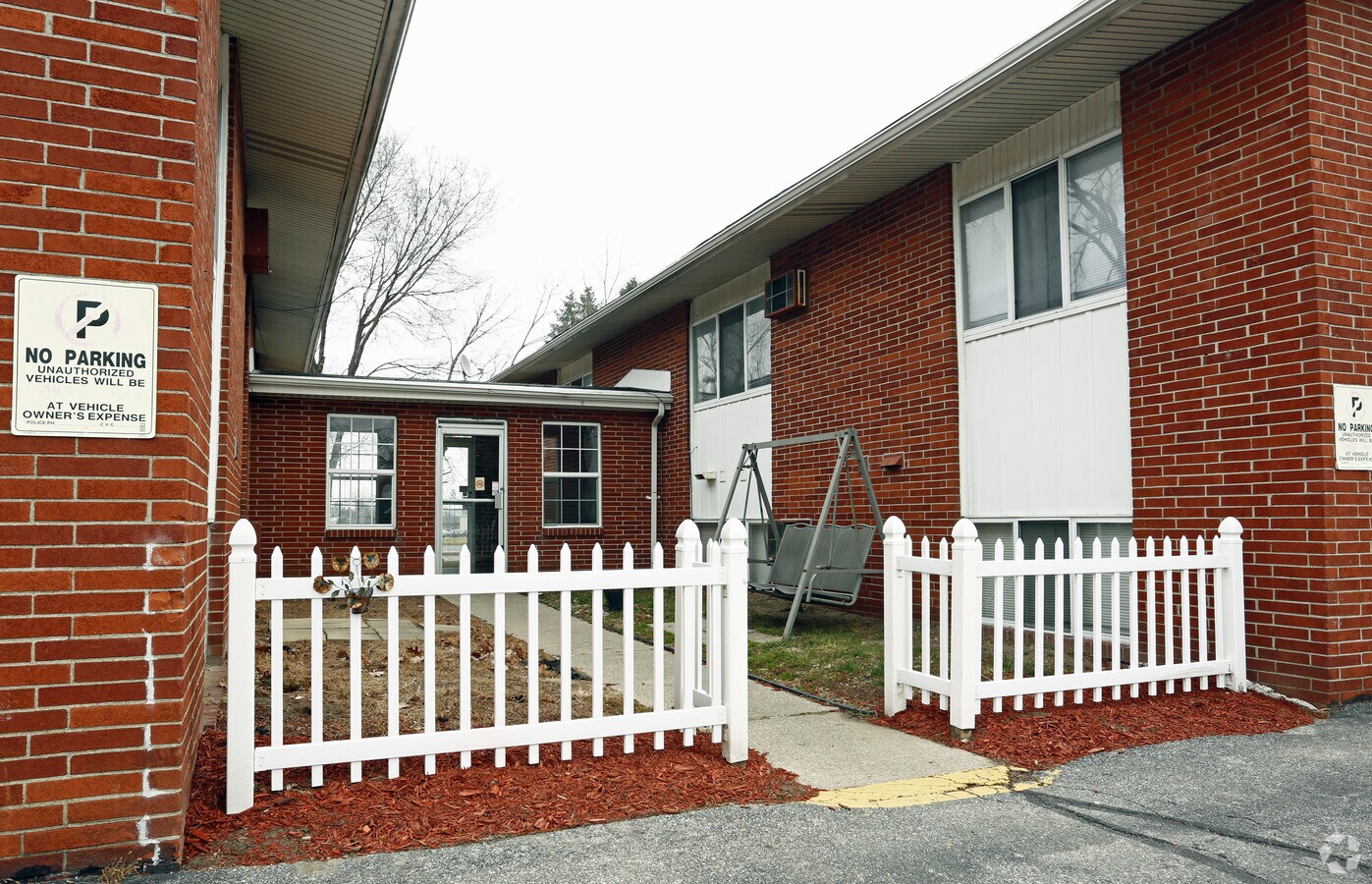 Photo - Alexia Apartments